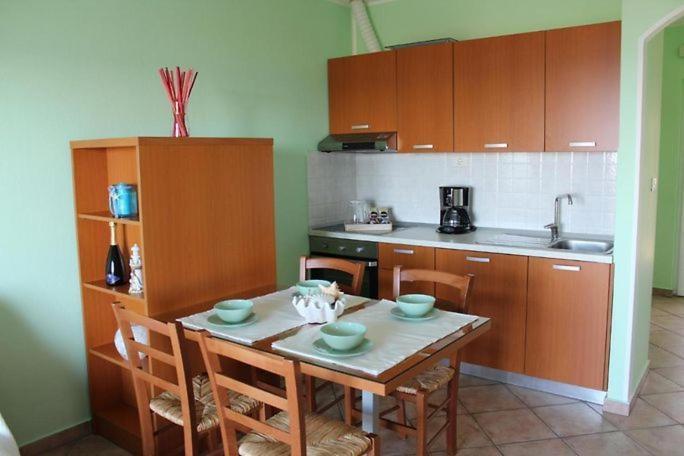 Apartments Ficur With Swimming Pool & Grill, Portoroz Exterior photo